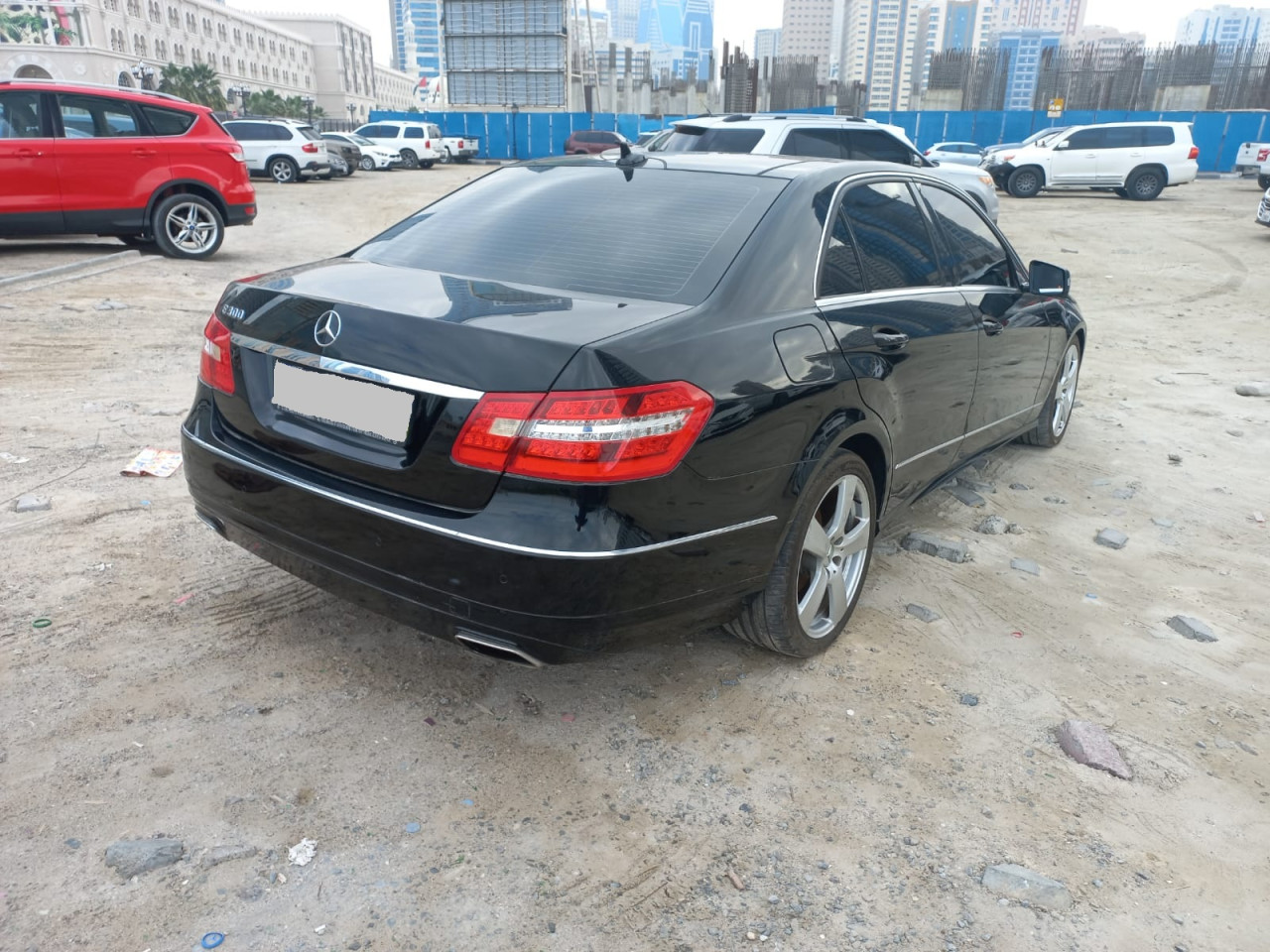 Mercedes Benz E-Class - Image 6