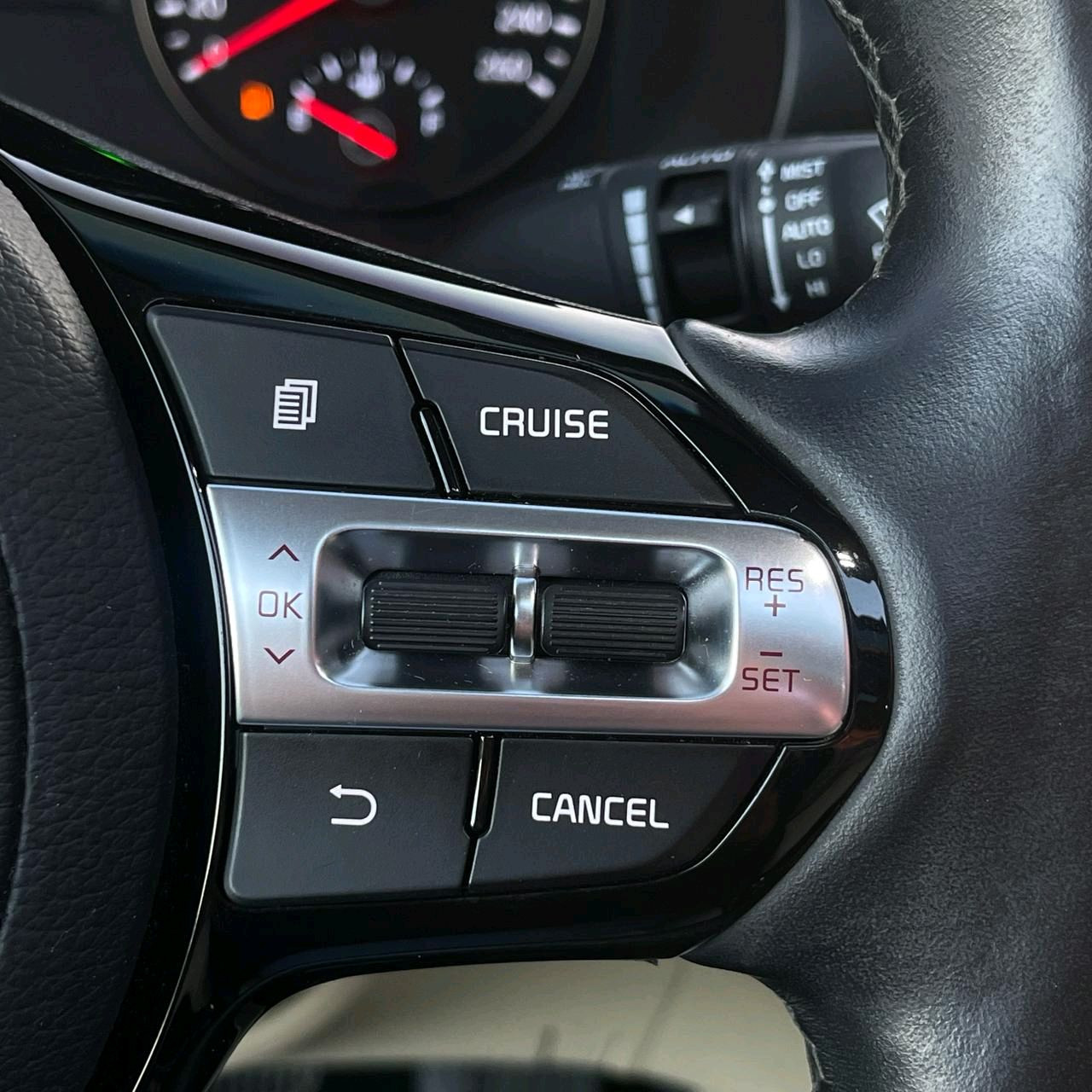 KIA Cadenza - Image 7