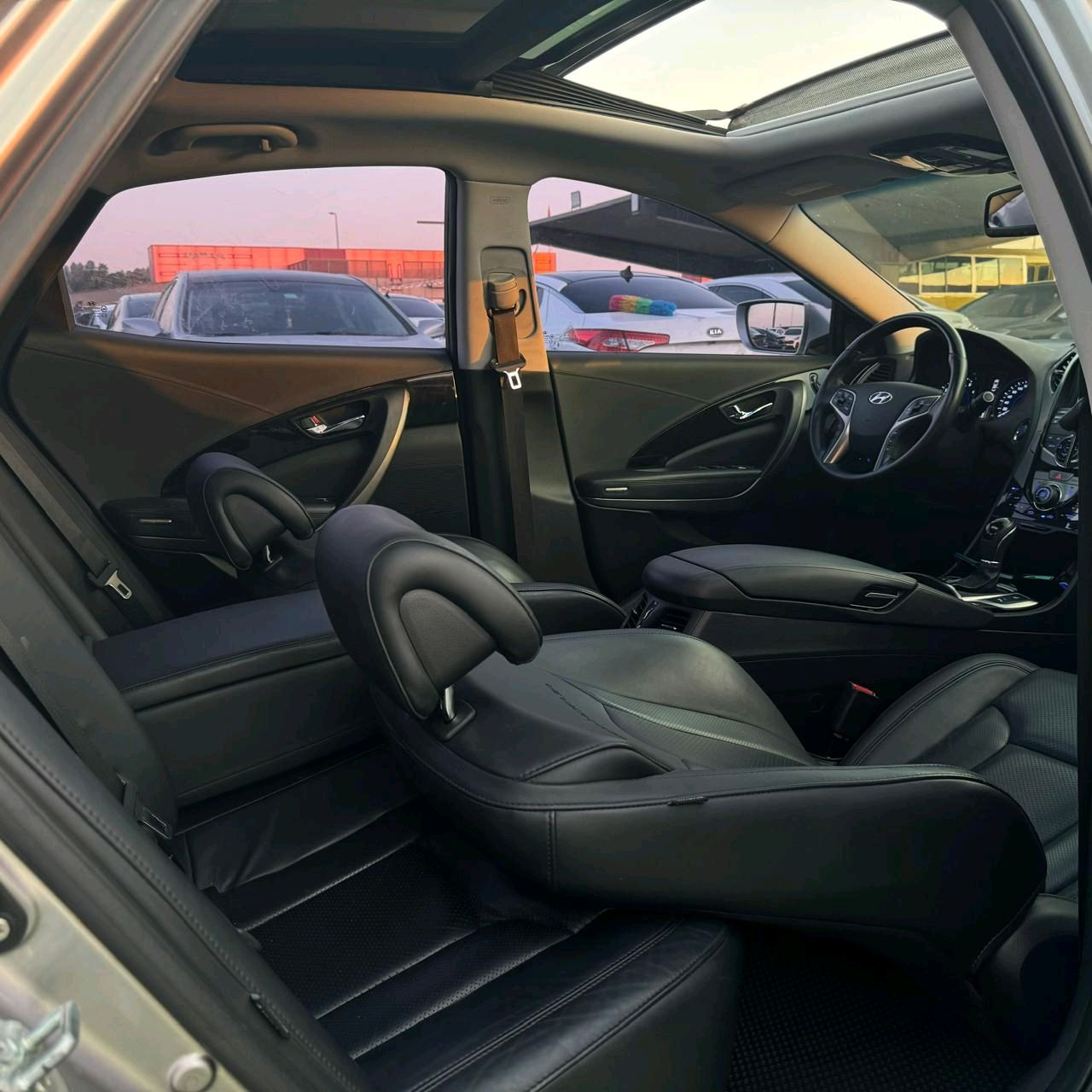 Hyundai Azera - Image 7