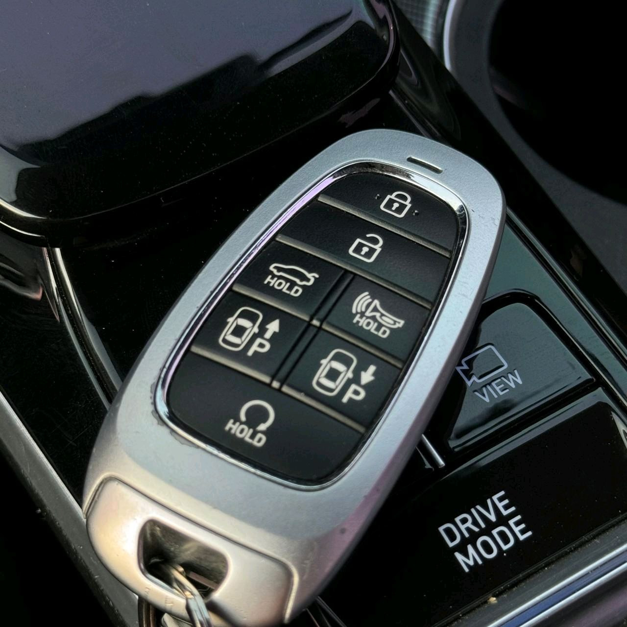 Hyundai Sonata - Image 20