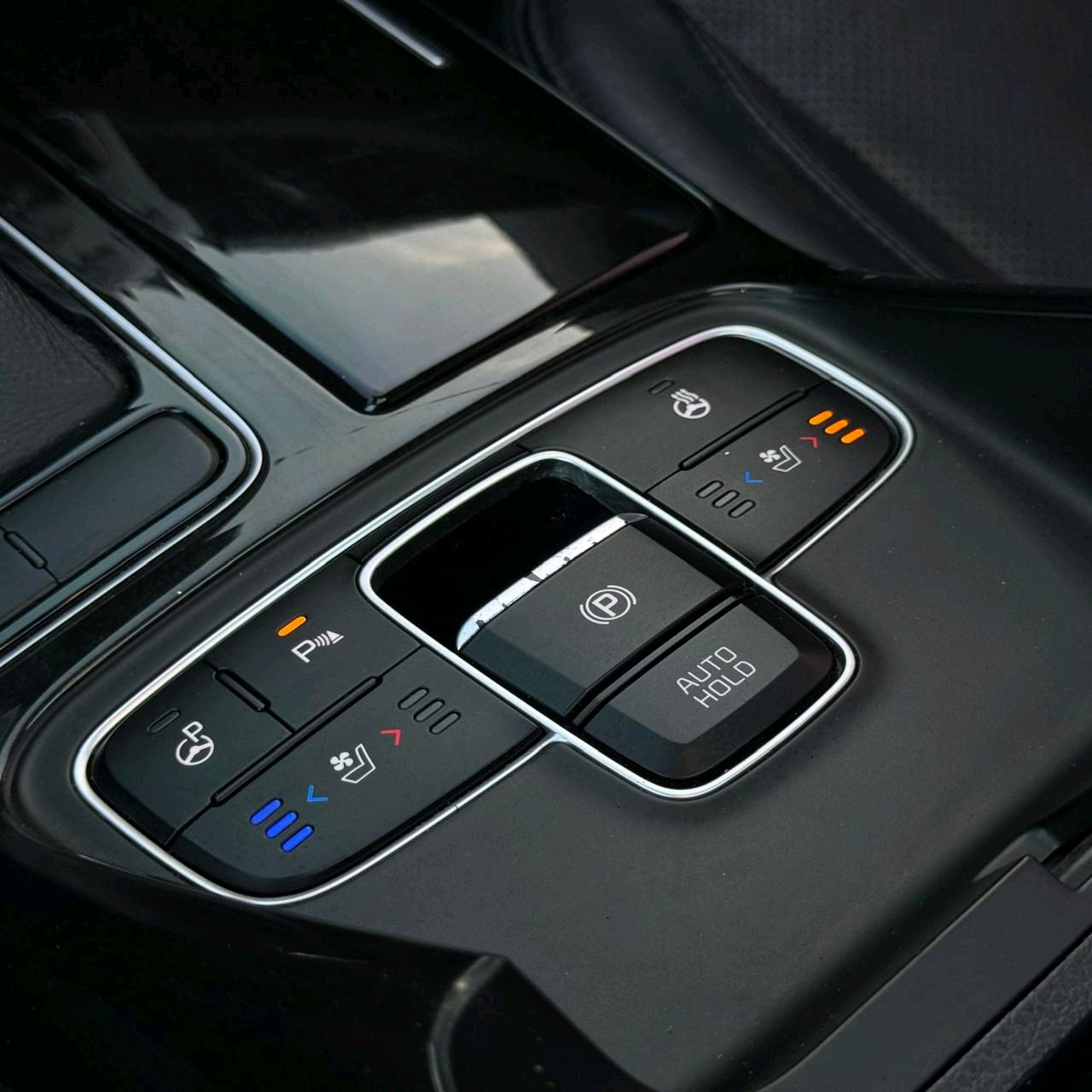 KIA Cadenza - Image 4