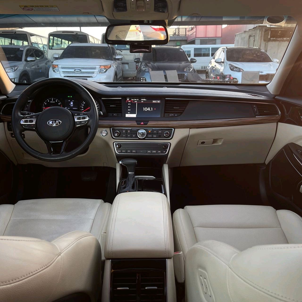 KIA Cadenza - Image 6