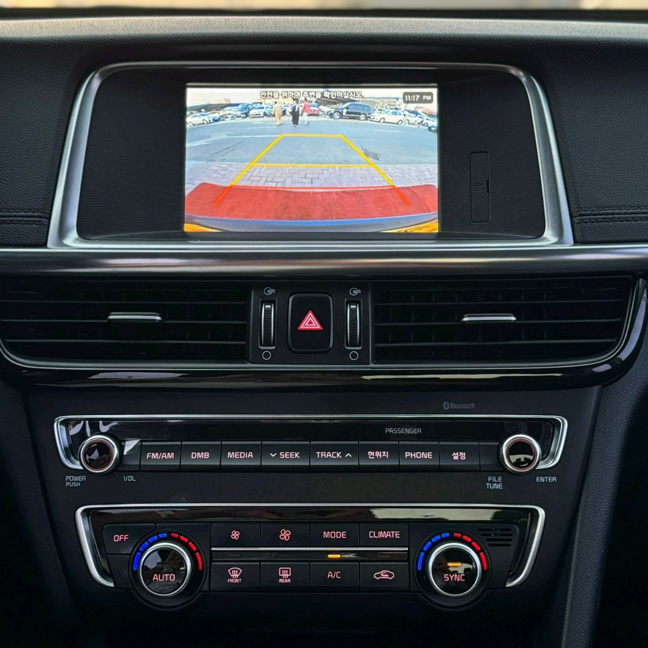 KIA K 5 - Image 11