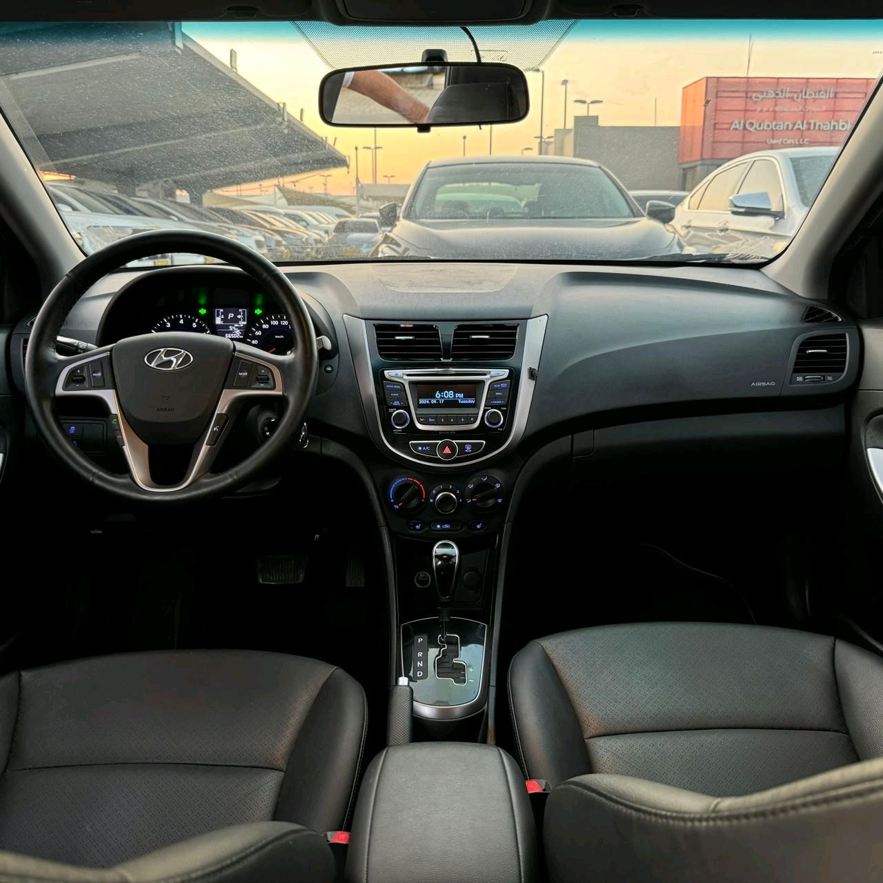 Hyundai Accent - Image 4