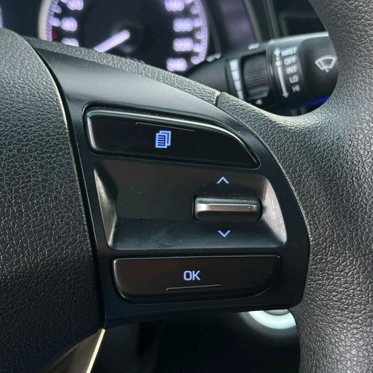 Hyundai Avante - Image 3