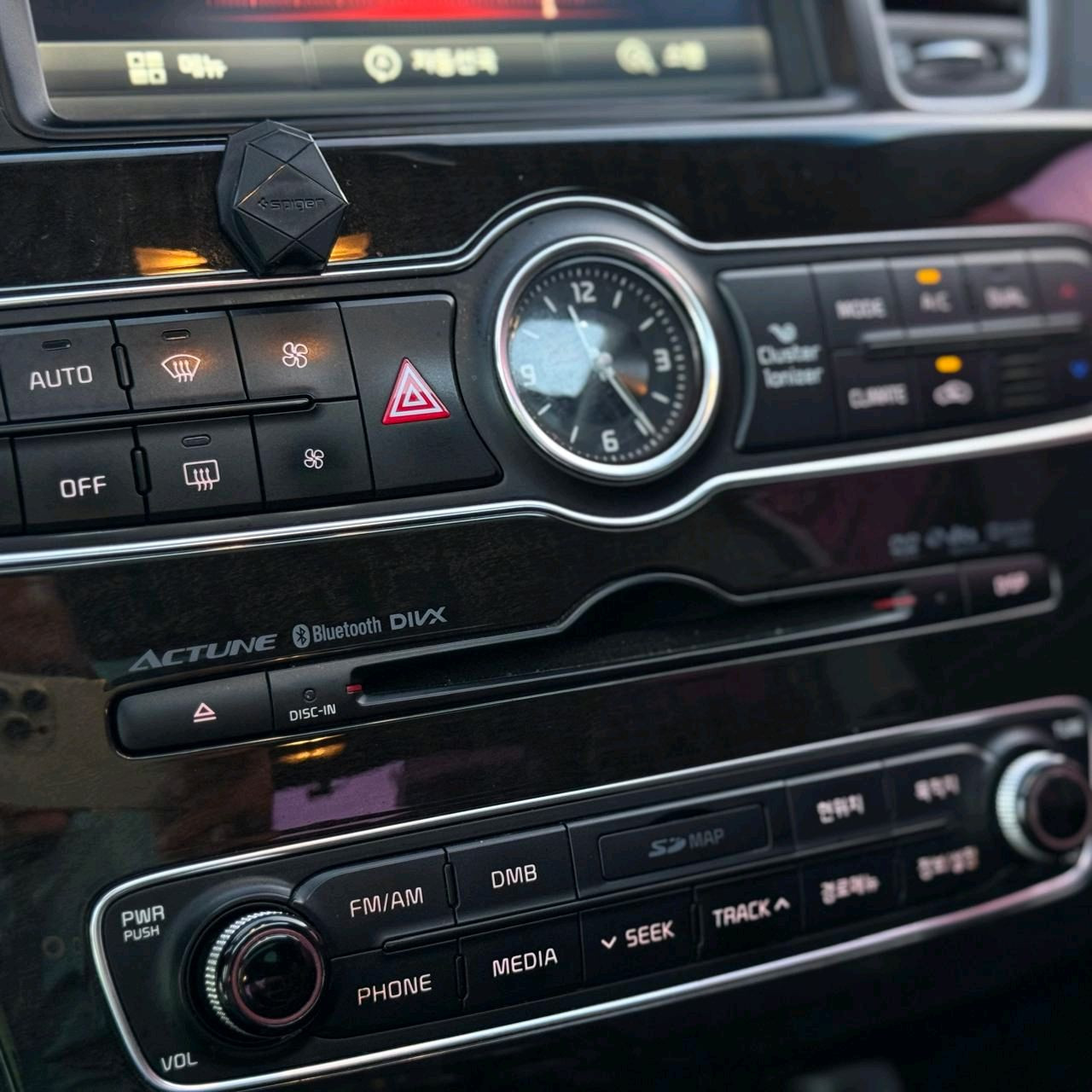 KIA Cadenza - Image 12