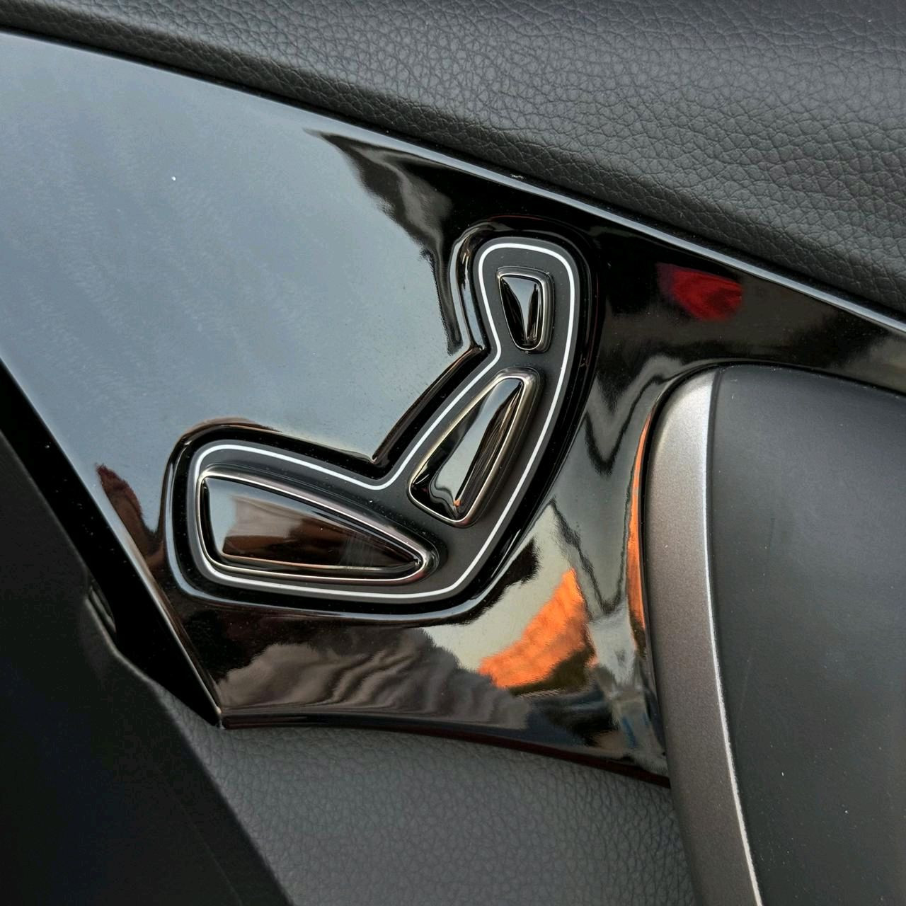 Hyundai Azera - Image 11