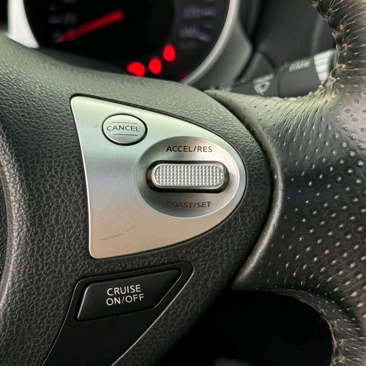 Nissan Juke - Image 10