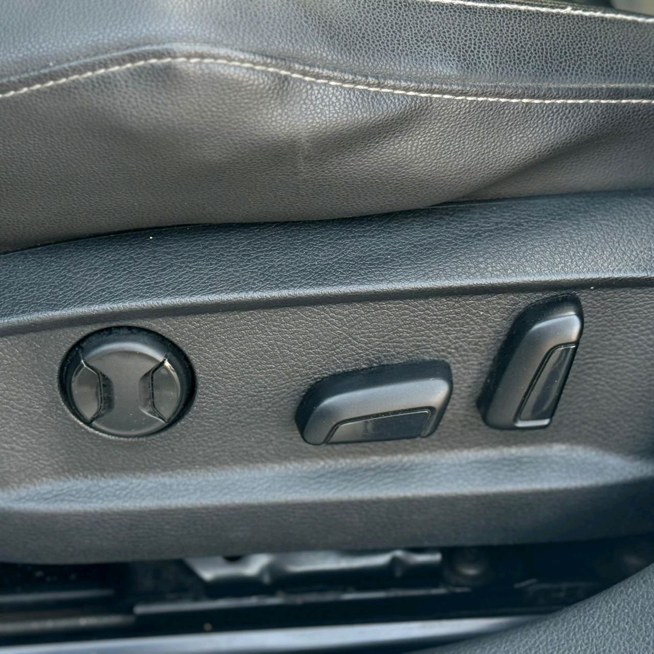 Volkswagen Golf R - Image 5