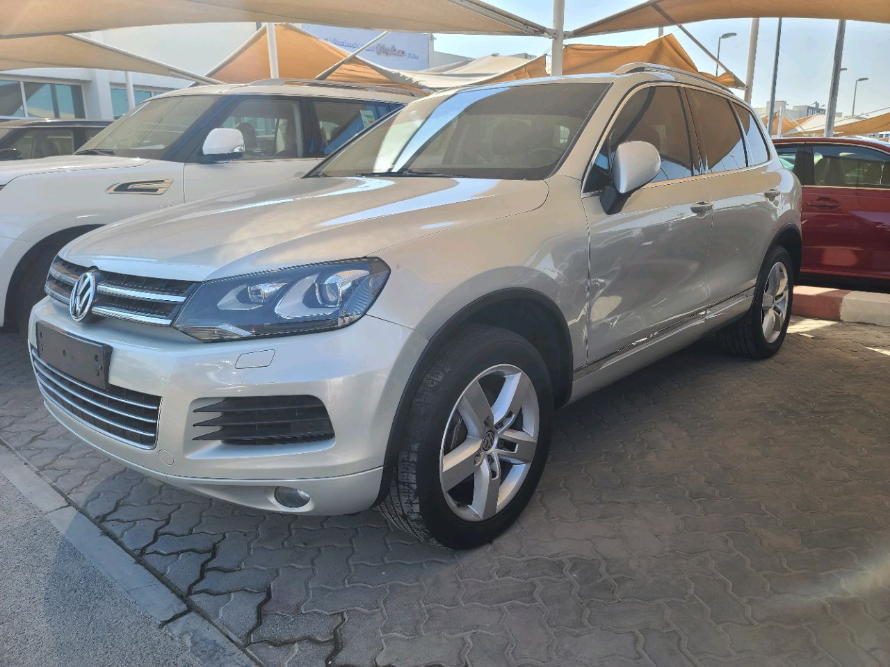Volkswagen Touareg - Image 4