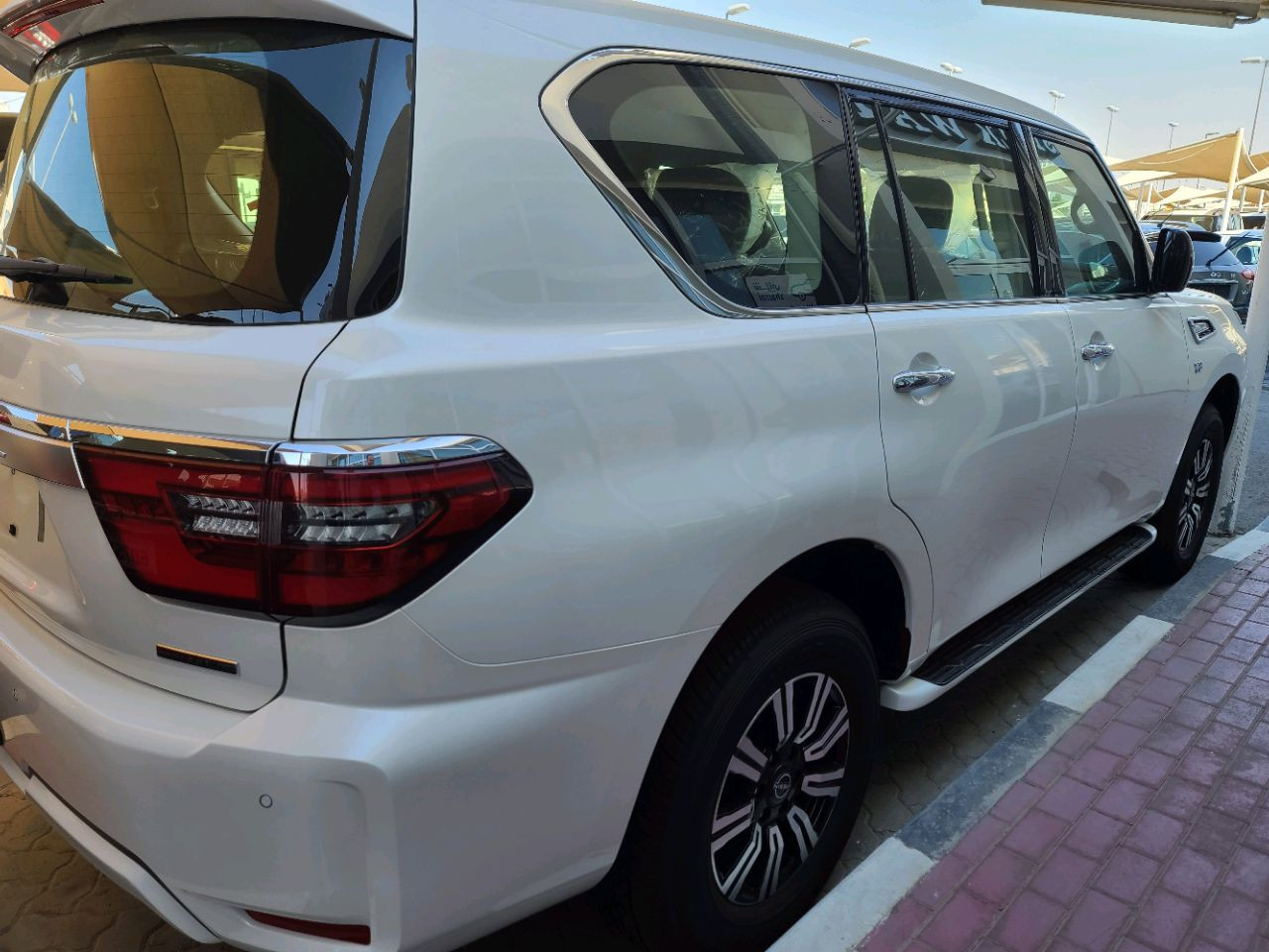 Nissan Patrol - Image 7