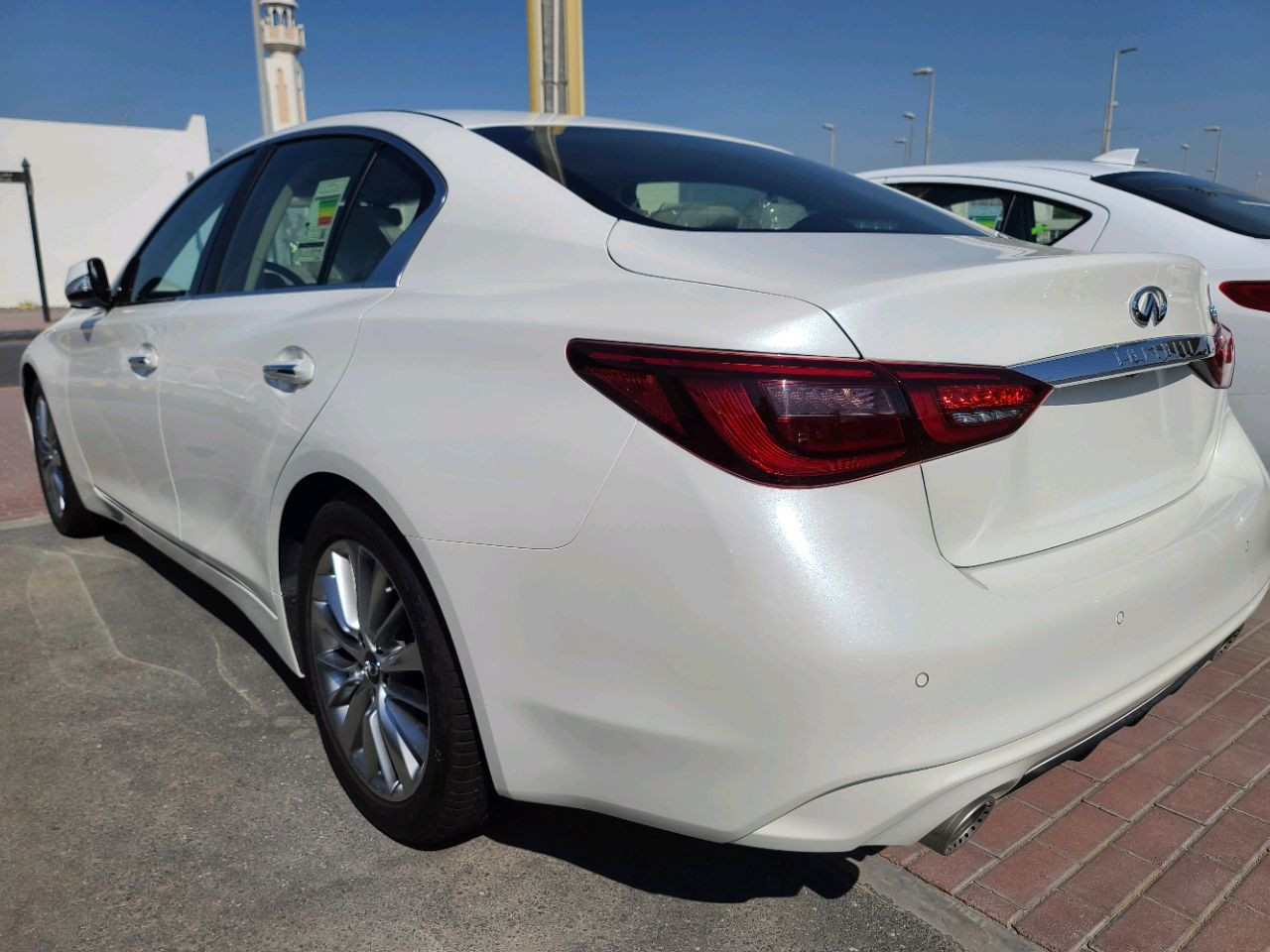 Infiniti Q50 - Image 8