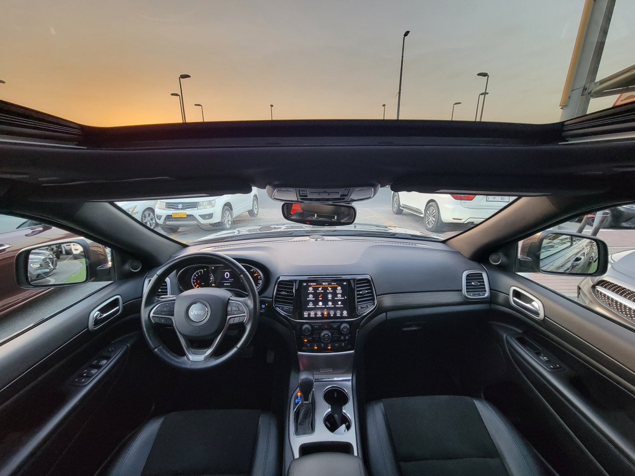 Jeep Grand Cherokee - Image 5