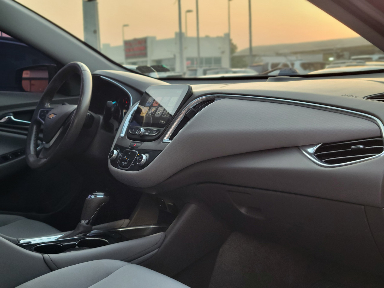 Chevrolet Malibu - Image 10