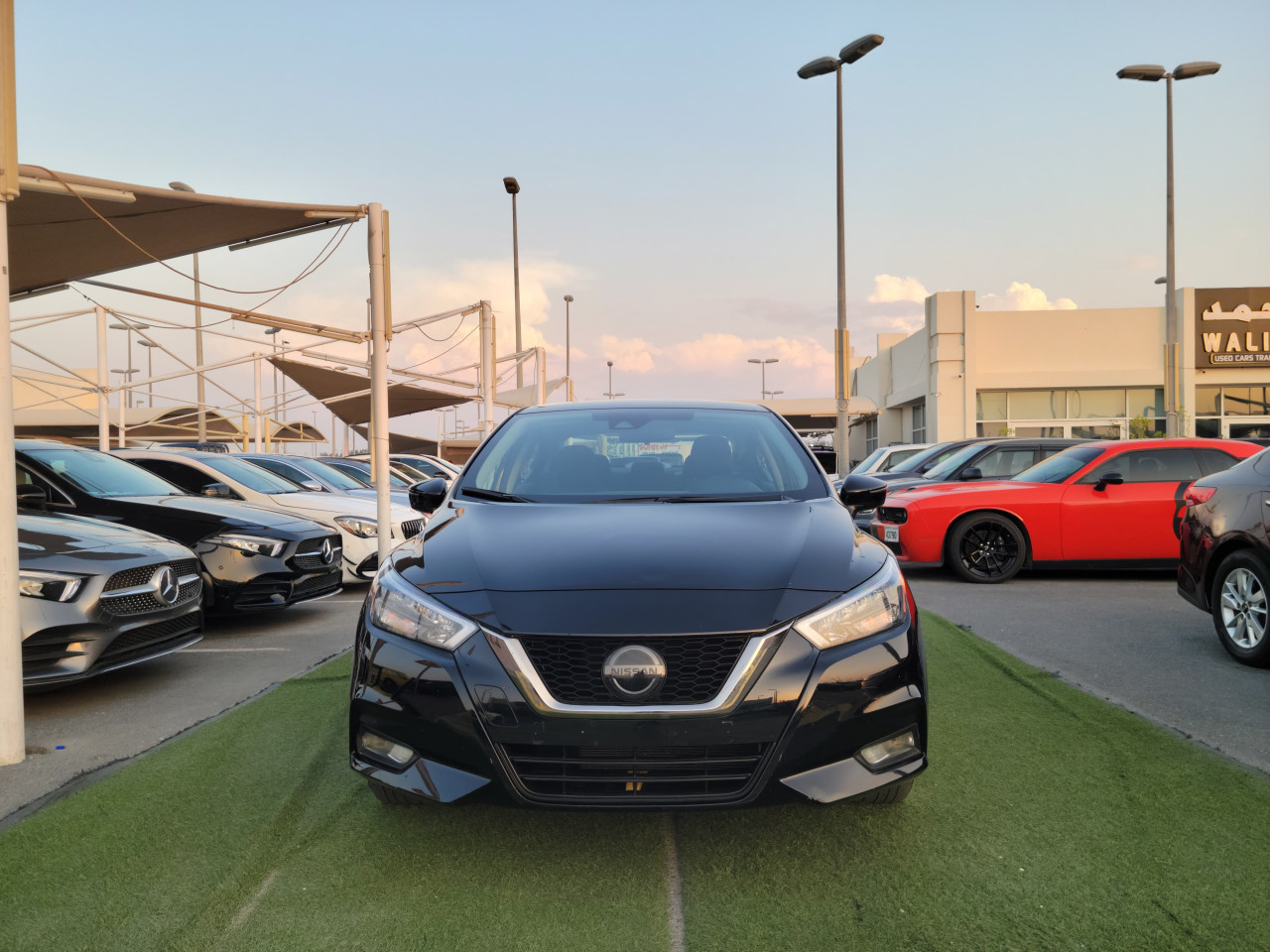 Nissan Versace - Image 2