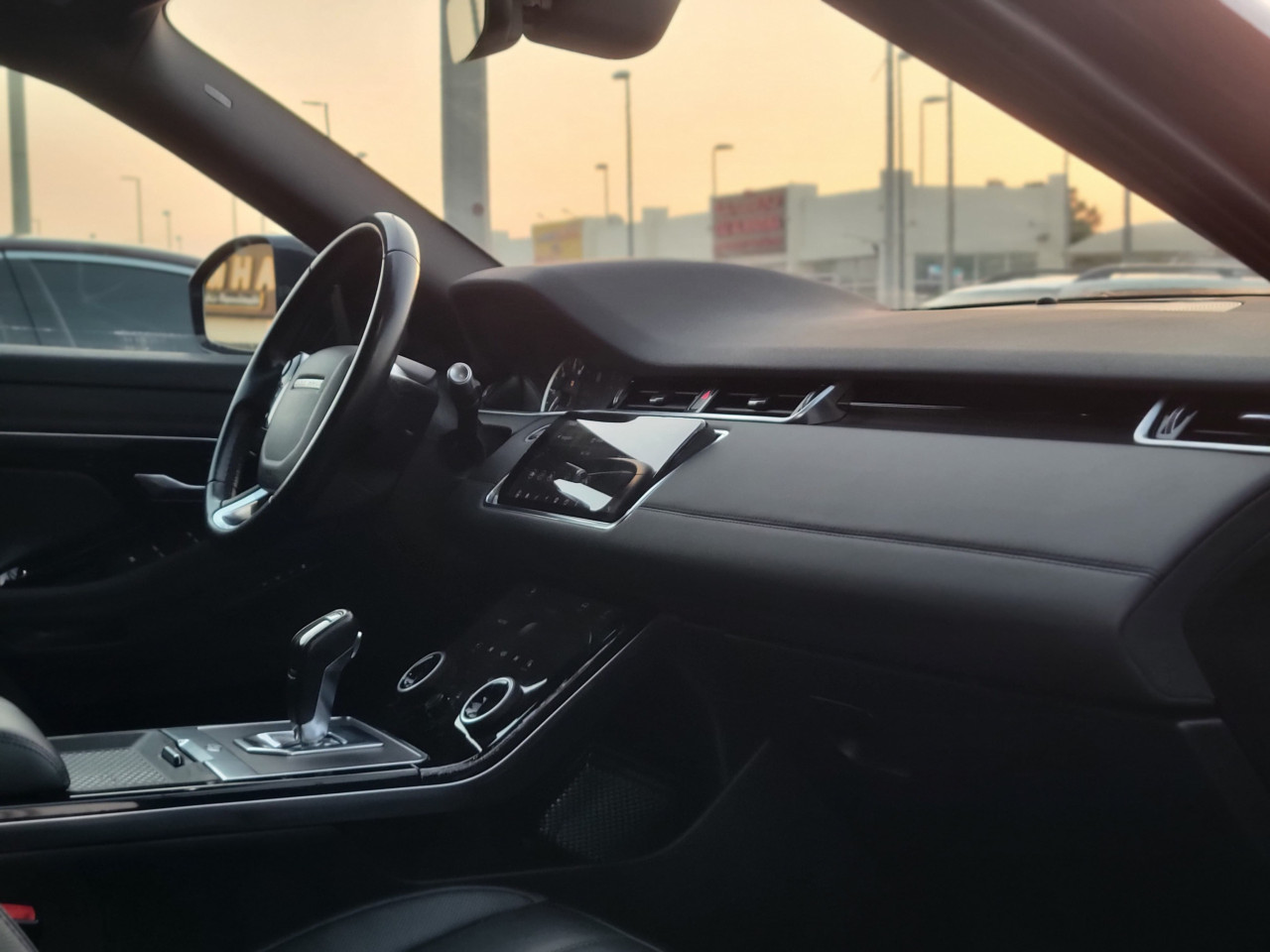 Range Rover Evoque - Image 10