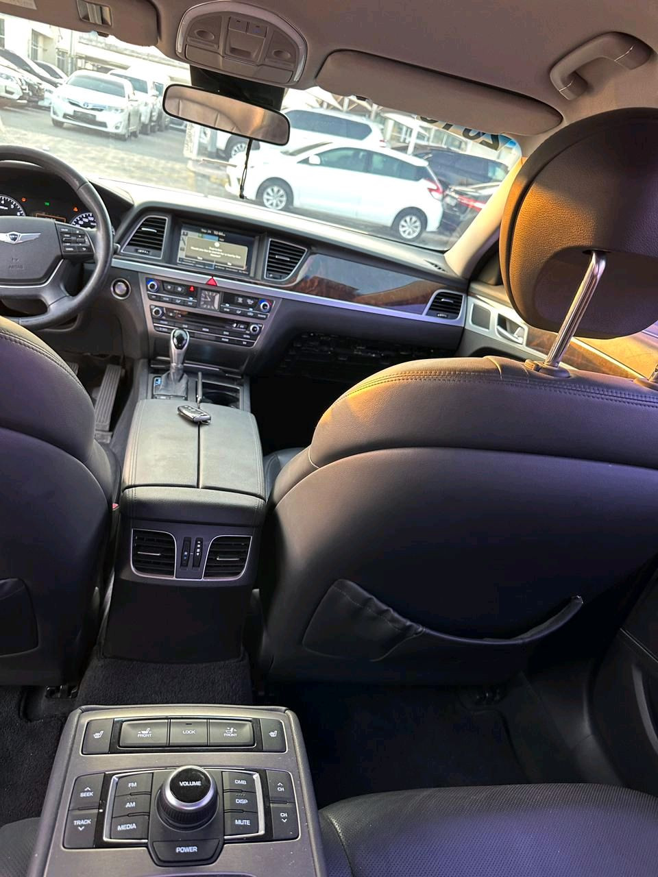 Genesis G 80 - Image 15