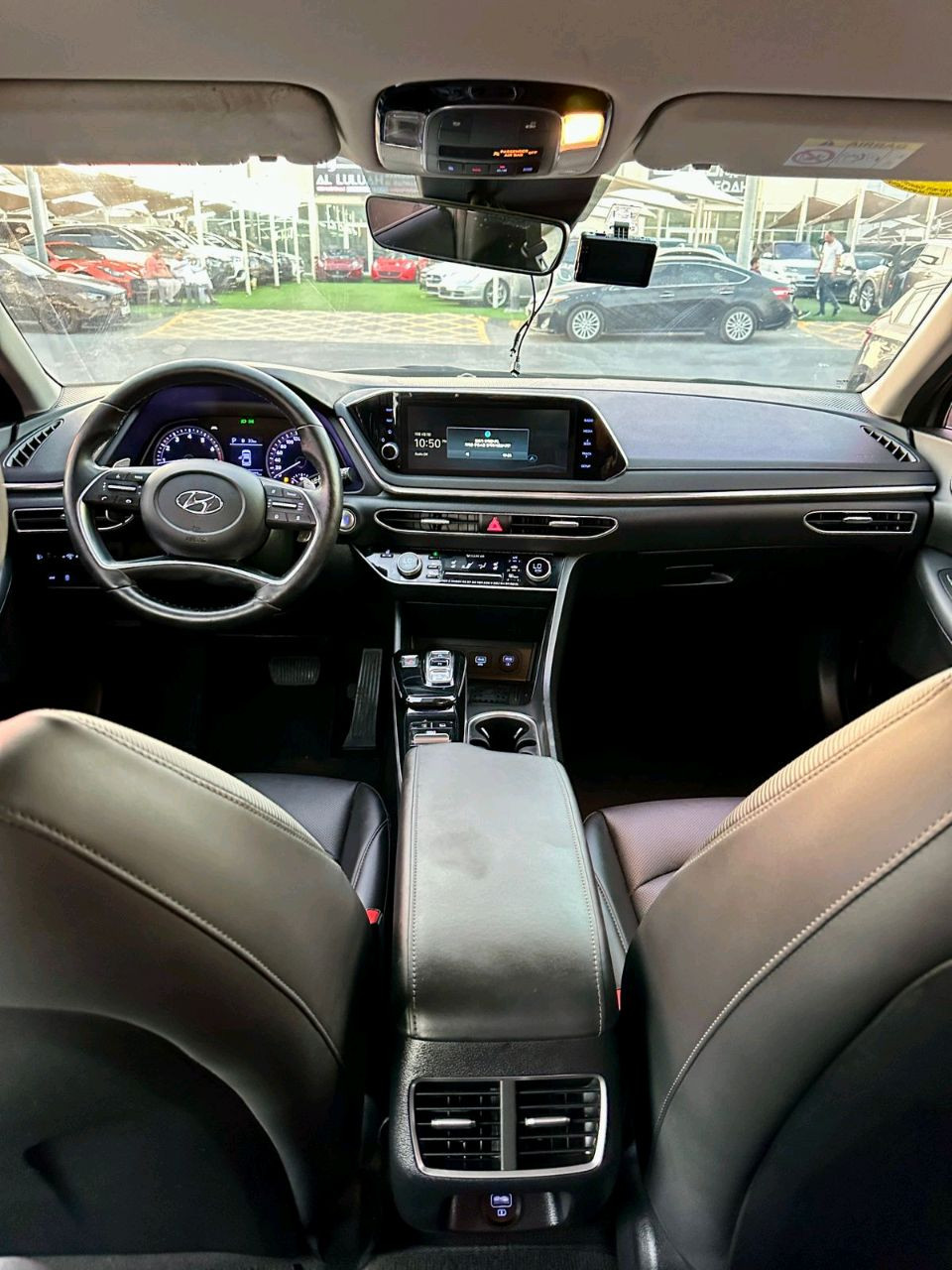 Hyundai Sonata - Image 9
