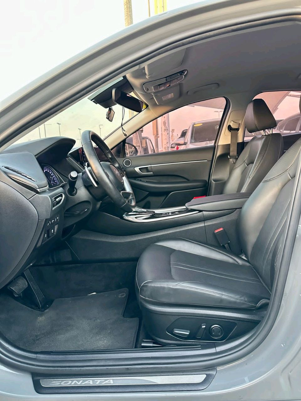 Hyundai Sonata - Image 4
