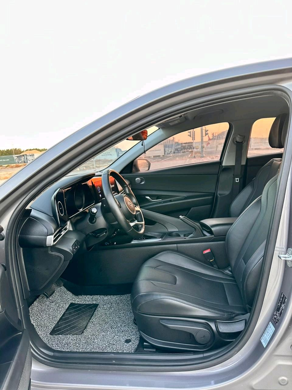 Hyundai Avante - Image 9