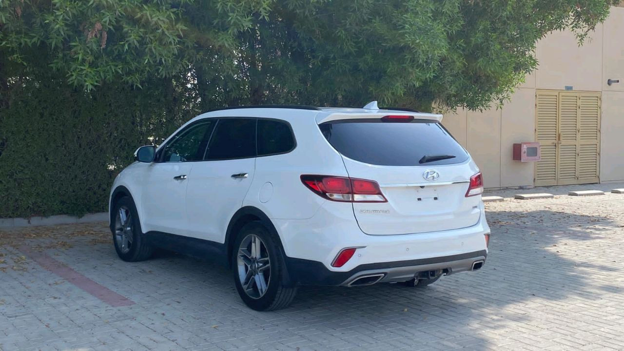 Hyundai Santa Fe - Image 7