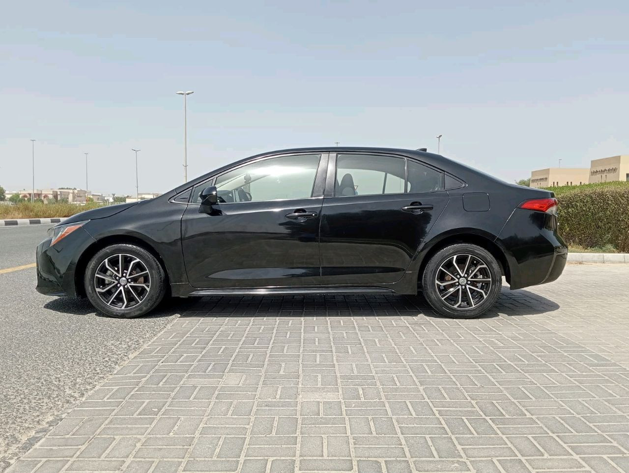 Toyota Corolla - Image 7