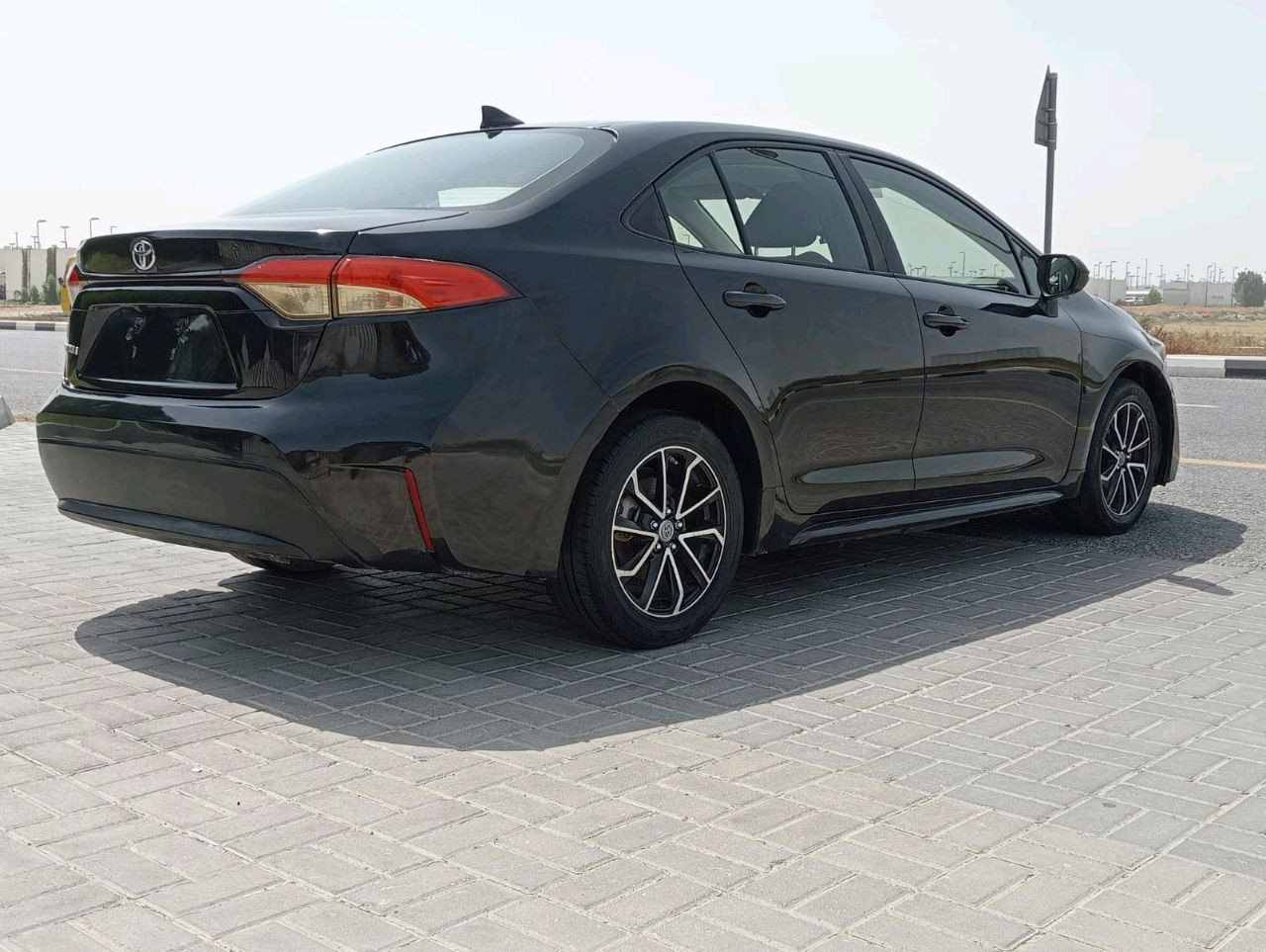 Toyota Corolla - Image 5