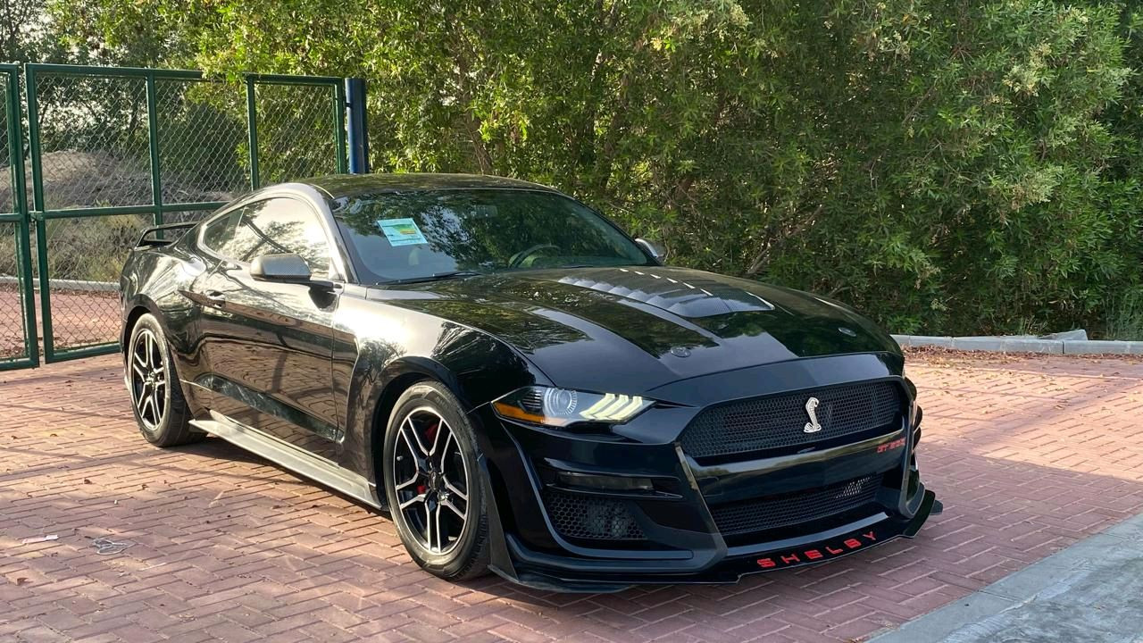 Ford Mustang - Image 10