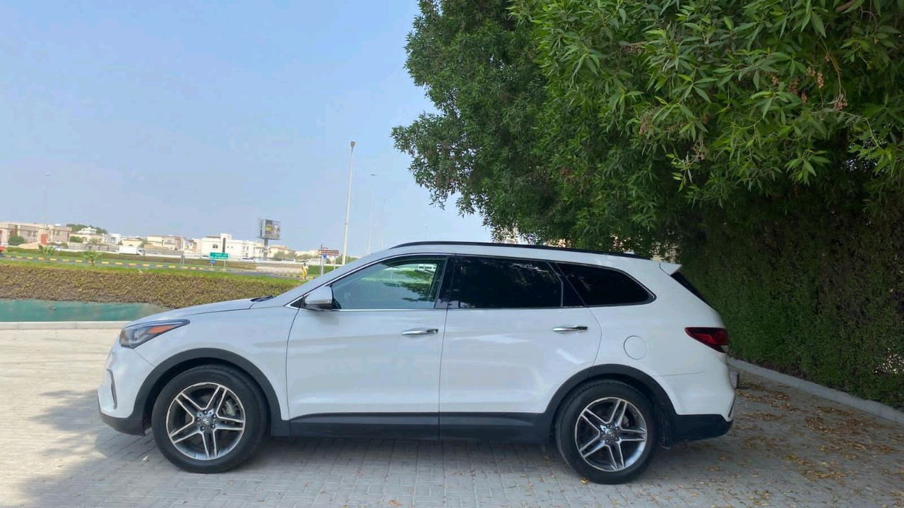 Hyundai Santa Fe - Image 3