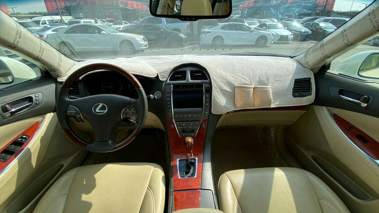 Lexus ES-Series - Image 7