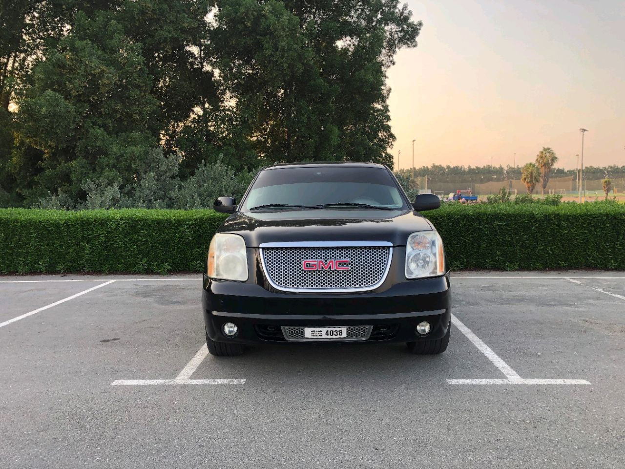 GMC Denali - Image 11