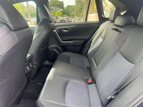 Toyota Rav 4 - Image 3