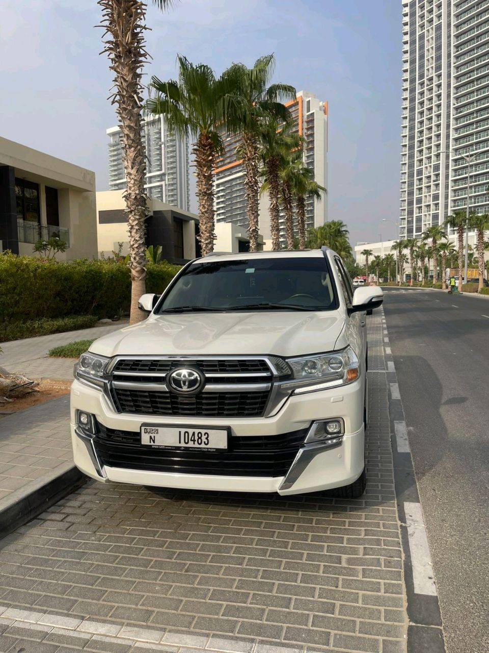Toyota Land Cruiser - Image 4