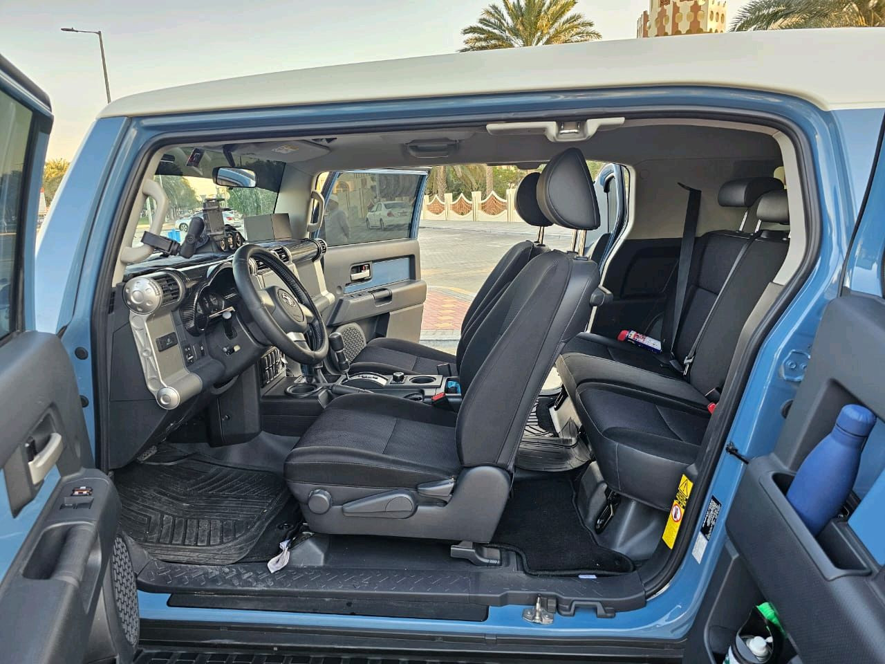 Toyota FJ Cruiser - Image 5