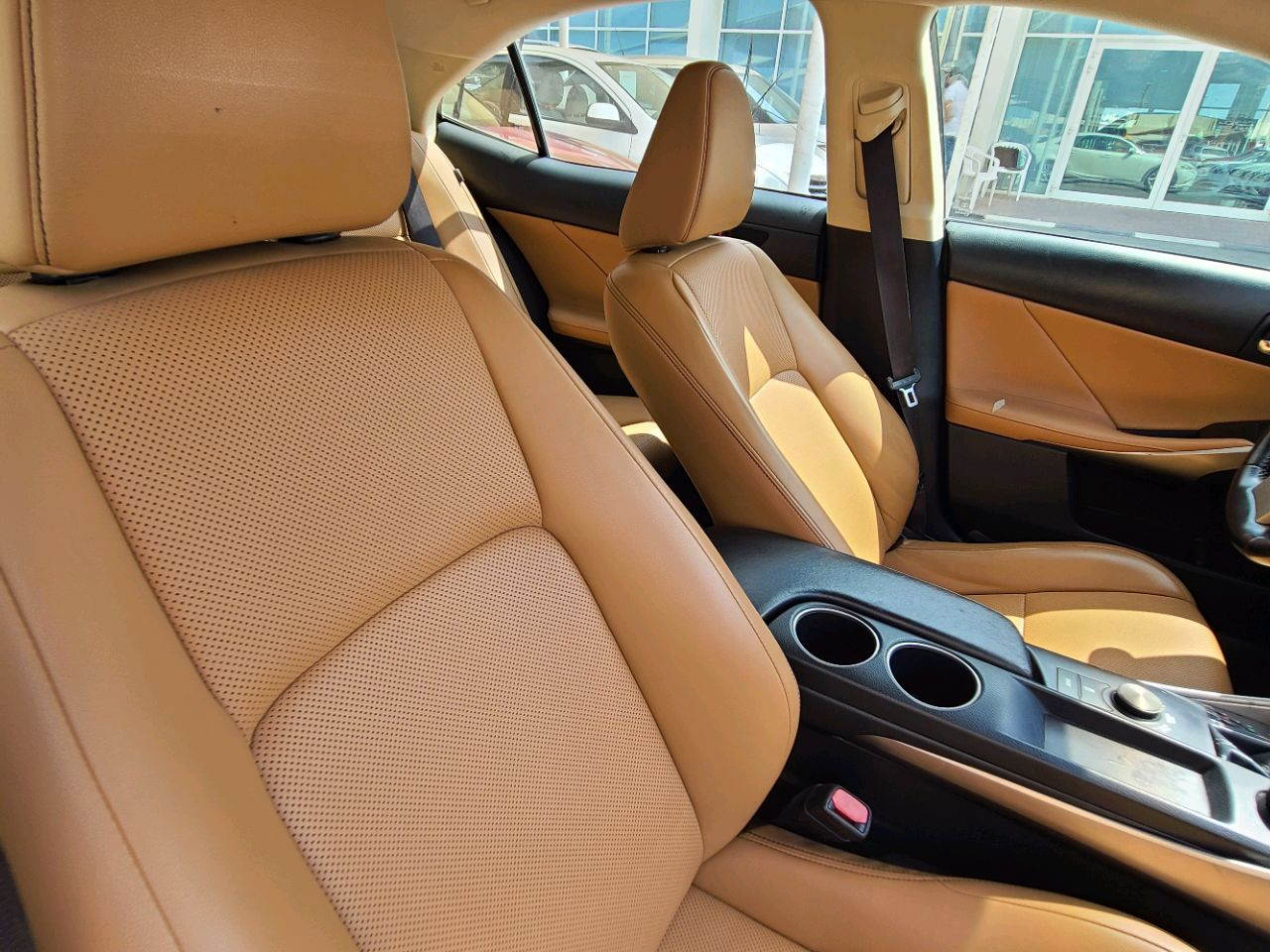 Lexus IS-Series - Image 3