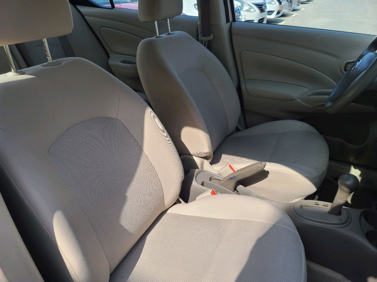 Nissan Sunny - Image 6