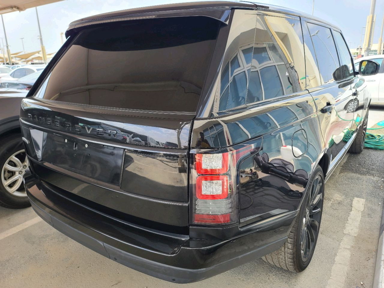 Range Rover Sport - Image 8