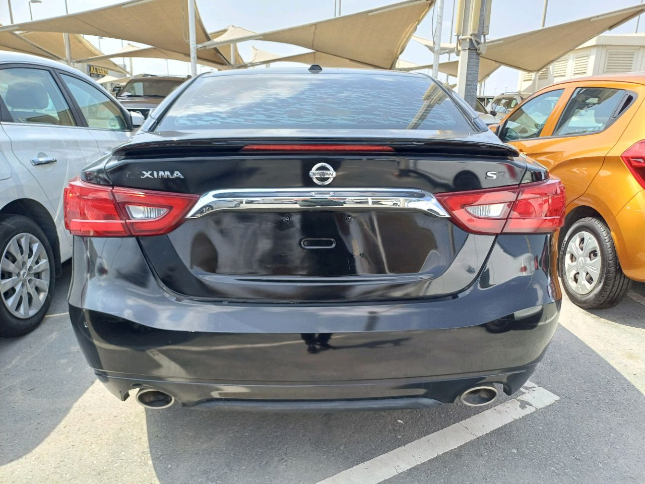 Nissan Maxima - Image 3