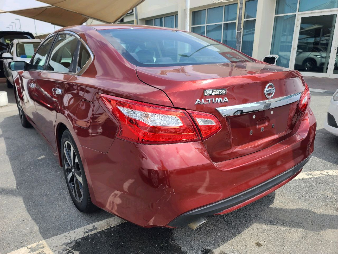 Nissan Altima - Image 10