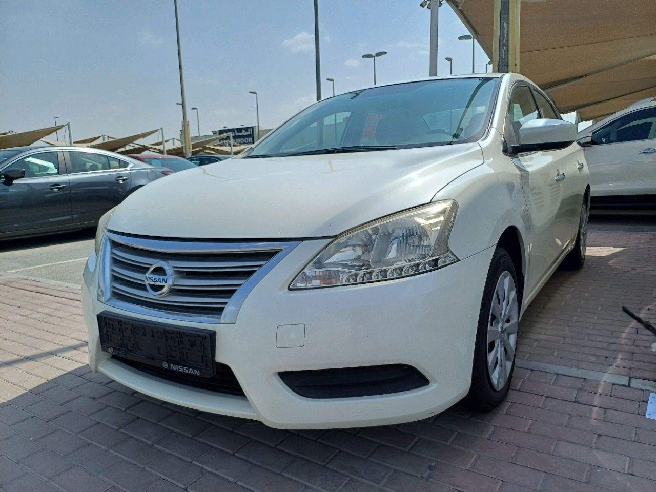 Nissan Sentra - Image 8