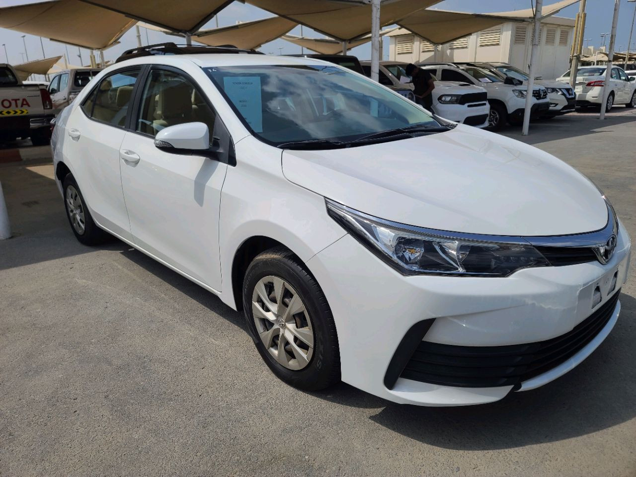 Toyota Corolla - Image 4