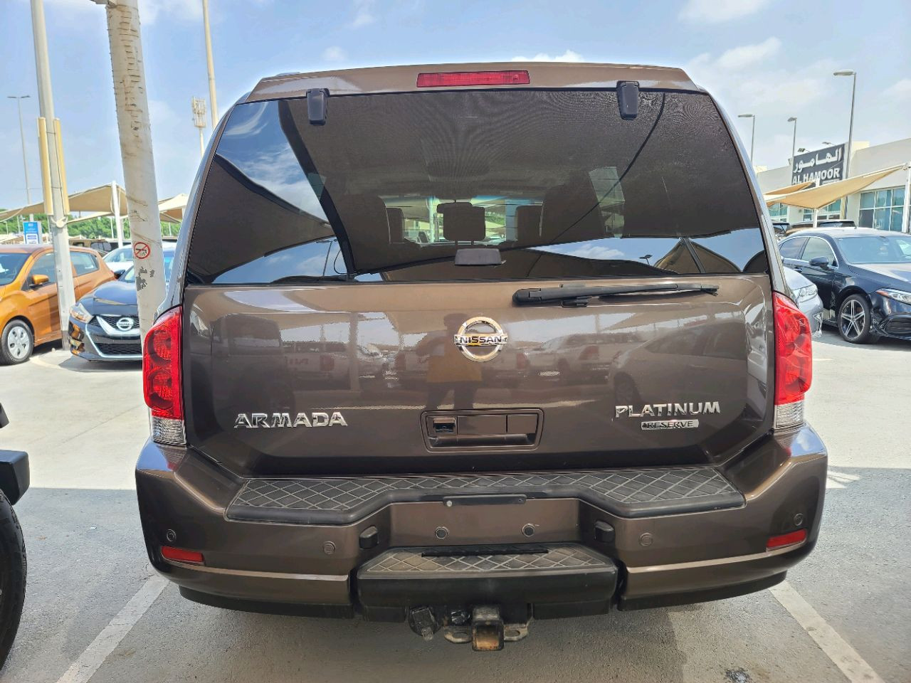 Nissan Armada - Image 13