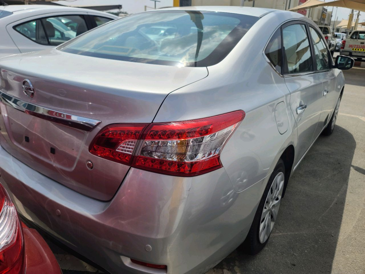 Nissan Sentra - Image 5