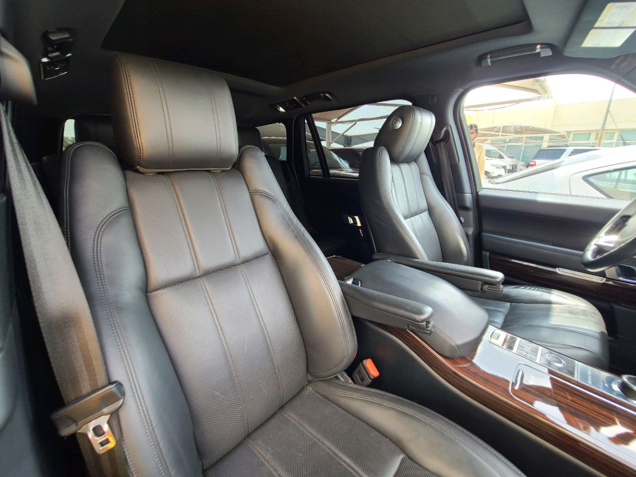 Range Rover Sport - Image 10