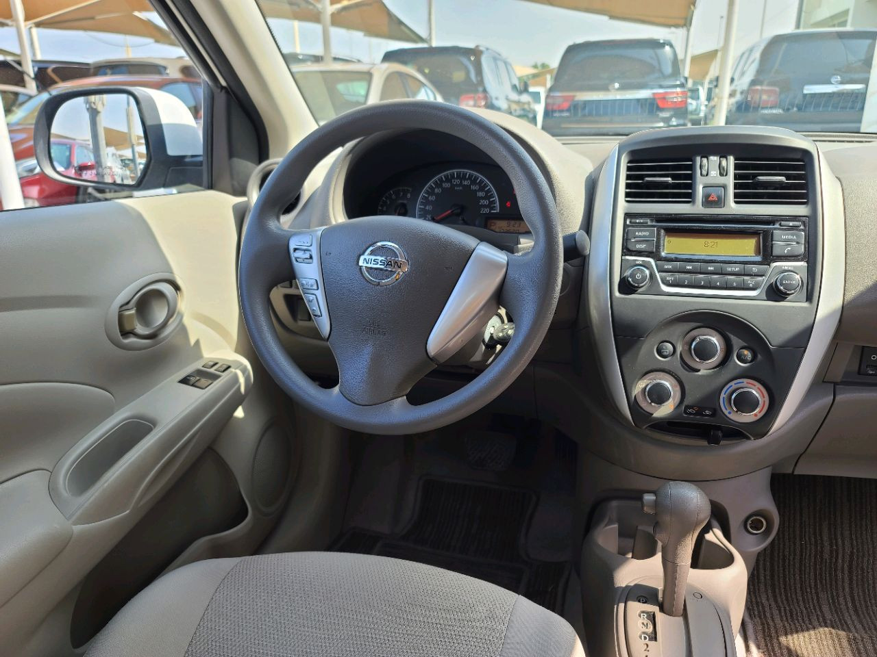 Nissan Sunny - Image 5