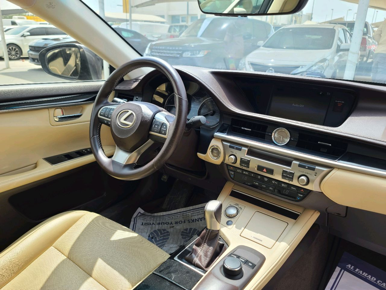 Lexus ES-Series - Image 12