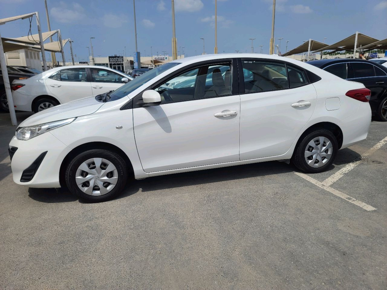 Toyota Yaris - Image 8