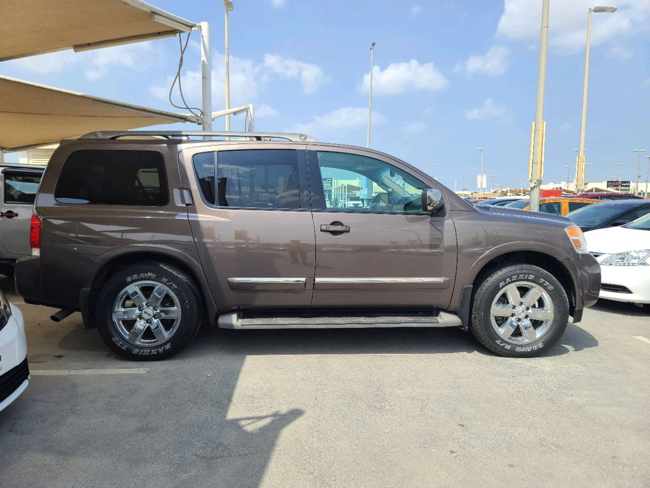 Nissan Armada - Image 11