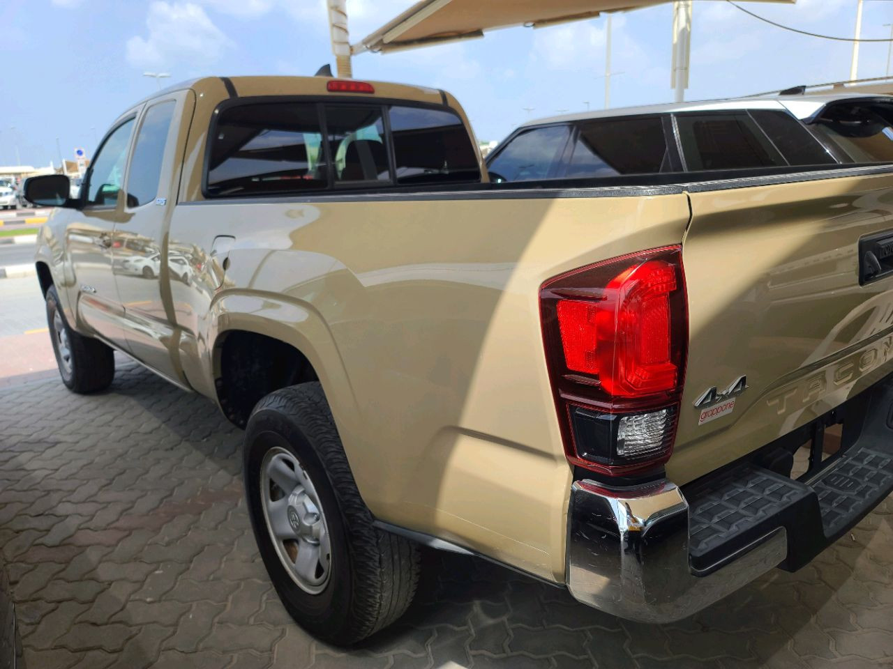 Toyota Tacoma - Image 8