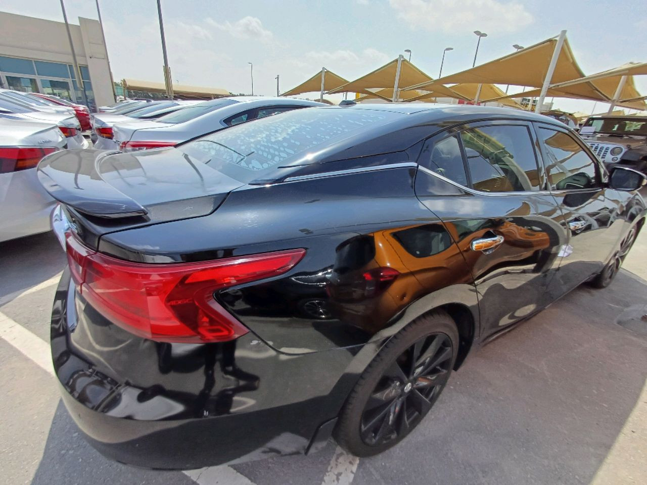 Nissan Maxima - Image 4